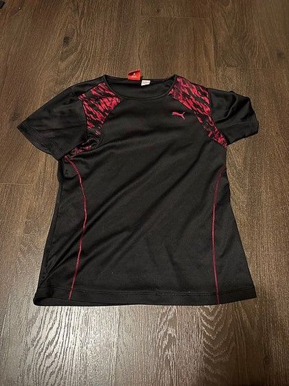 อื่นๆ เสื้อทีเชิ้ต M เทา แขนสั้น T-Shirt Silver