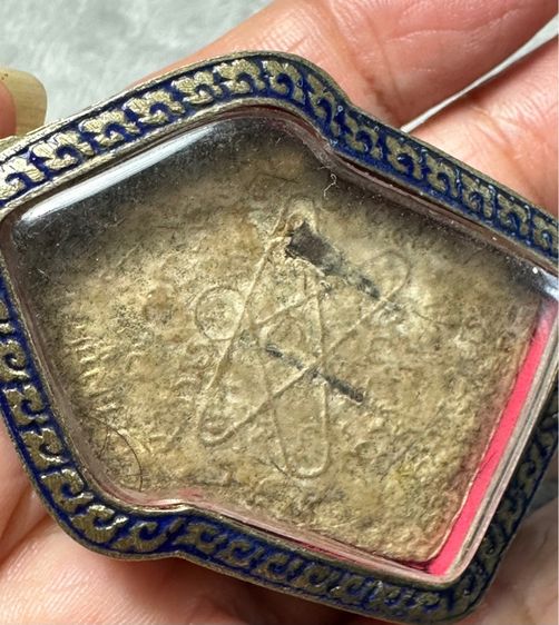 🙏ตะกรุดพอกผงจุ่มรัก ไม่ทราบที่🙏พระขุนแผนหลังตะกรุด องค์ละ 1550 รูปที่ 14