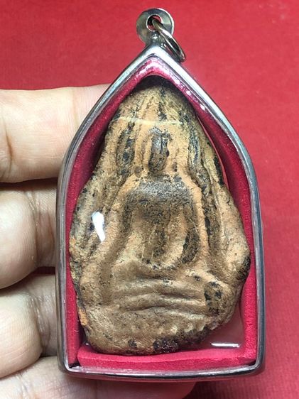 พระชินราชบึงสัมพันธ์เนื้อดิน