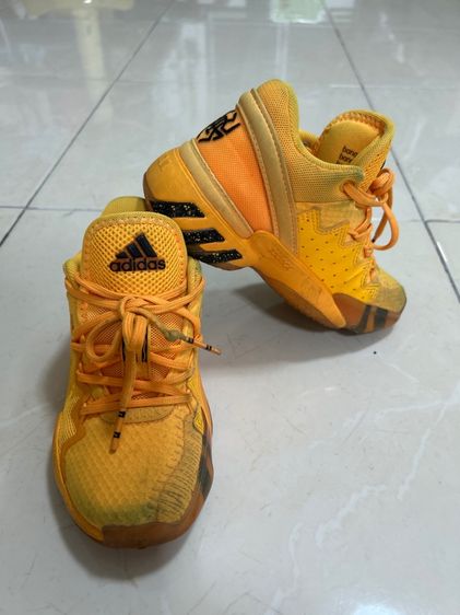 รองเท้า รูปที่ 8