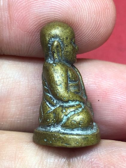 รูปหล่อหลวงพ่อเงิน รูปที่ 4