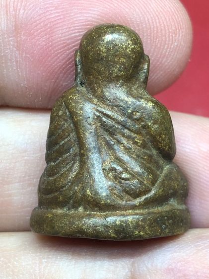 รูปหล่อหลวงพ่อเงิน รูปที่ 5