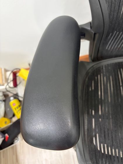 เก้าอี้ Herman miller Aeron รูปที่ 9