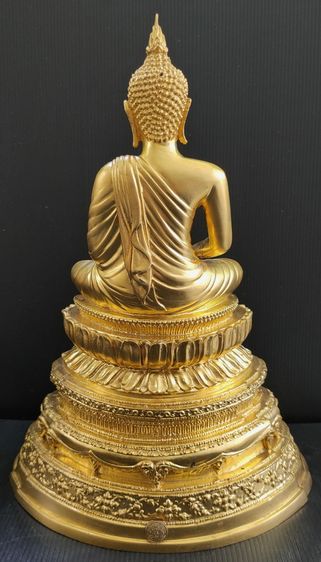 พระพุทธนวมมหาราชายุจฉับปริวัฒนมงคล ภปร  (1) รูปที่ 4
