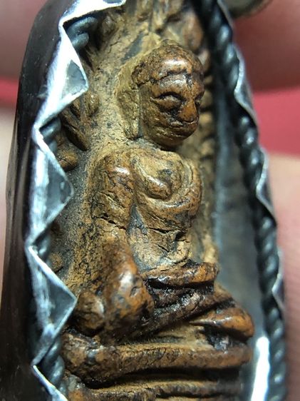 พระรอดจับขอบเดิม รูปที่ 6