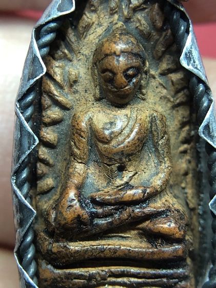 พระรอดจับขอบเดิม รูปที่ 5