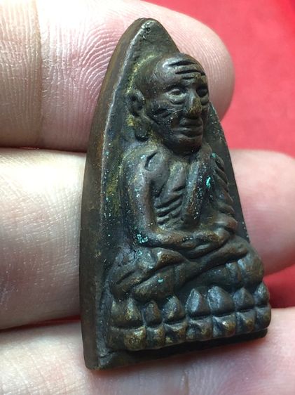 พระหลวงปู่ทวดหลังเตารีด รูปที่ 4