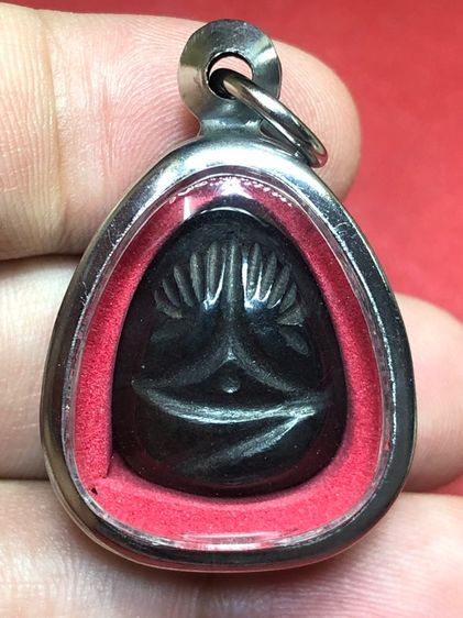 พระปิดตาเนื้อเมฆพัตร