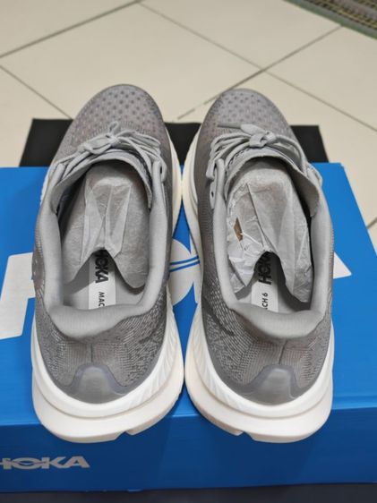 ขายรองเท้าวิ่ง​HOKA​ Mach6 มือหนึ่งของใหม่​ 2000บาท​ ของแท้จากร้านavarin เบอร์​8.5​ 42 ติดต่อคุณโอ๊ตโทร0880029726​ I'd 0982548693​ รูปที่ 2