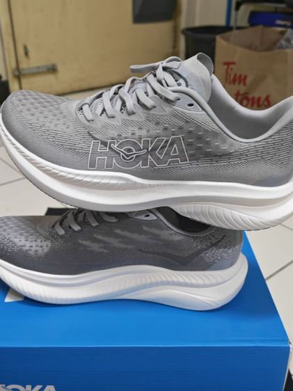 ขายรองเท้าวิ่ง​HOKA​ Mach6 มือหนึ่งของใหม่​ 2000บาท​ ของแท้จากร้านavarin เบอร์​8.5​ 42 ติดต่อคุณโอ๊ตโทร0880029726​ I'd 0982548693​ รูปที่ 3