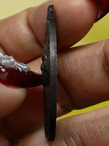 เหรียญหลวงพ่อคูณ รุ่นธนาคารศรีนคร ปี2521 ทองแดงรมดำ รูปที่ 4