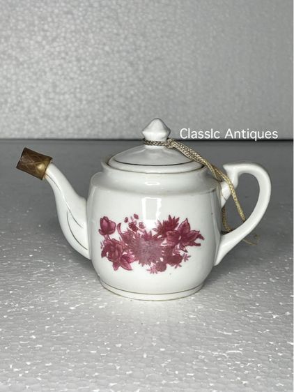 กาน้ำชา ลายดอกแดง โบราณเก่าสะสม