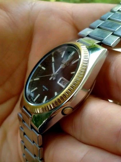 นาฬิกา Seiko ออโต้ เช็คเวลาแล้ว

สภาพดี เดินดี ใช้งานปกติ รูปที่ 3