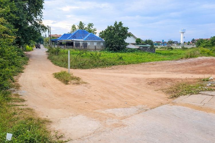 ขายที่ดิน มุกดาหาร 1 ไร่ 1 งาน 7 ตร.วา ติดถนนใหญ่ อำเภอเมือง ทำเลทอง รูปที่ 4