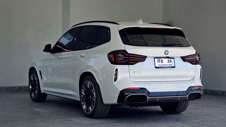 BMW iX3 2023 M Sport LCI Utility-car ไฟฟ้า ไม่ติดแก๊ส เกียร์อัตโนมัติ ขาว รูปที่ 3