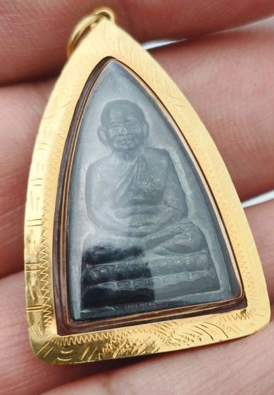 (จอง) หลวงปู่ทวดเลี่ยมทองคำแท้ 75-80 รูปที่ 6