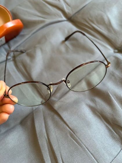 ขายต่อถูกๆกรอบแว่นตาสั่งทำพิเศษแต่ไม่ใช้เลยยังใหม่ แถมฟรี1 รูปที่ 4