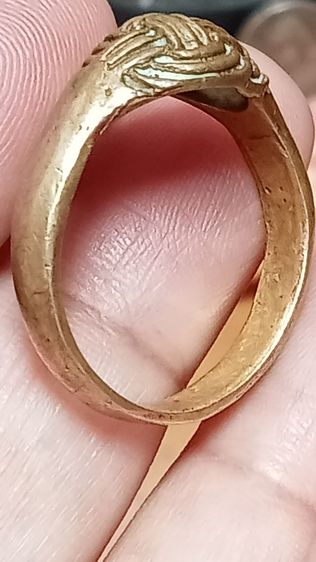 แหวนพิรอดสามขัด เนื้อทองผสม รูปที่ 2