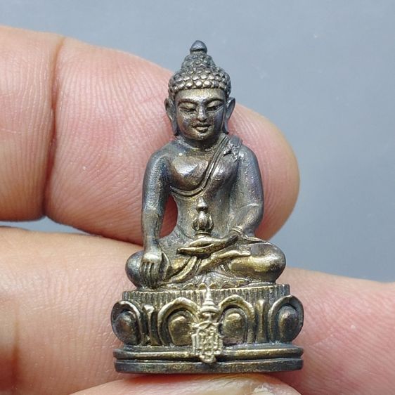 พระกริ่งพุทธราชมงคล ญสส. เนื้อเงิน ที่ระลึกอนุสรณ์สร้างศาลา 30 ปี สถาบันเทคโนโลยีราชมงคล วิทยาเขตภาคพายัพ พ.ศ.2533 พร้อมกล่องเดิม รูปที่ 3