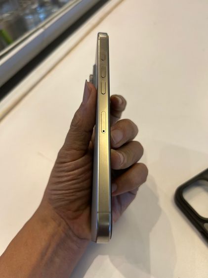 ขาย iPhone 16promax 256g ครบกล่อง ไม่มีตำหนิ battery 100 รอบชาร์จ149สีธรรมชาติ นัดรับ กทม ราคา 34500 บาท หมดประกัน 21-04-69 นัดรับ กทม   รูปที่ 6