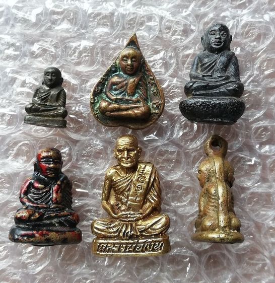 รวมหล่อ-เหรียญหลวงพ่อเงิน วัดบางคลาน พิจิตร พิมพ์นิยมคละเนื้อคละพิมพ์ รูปที่ 2