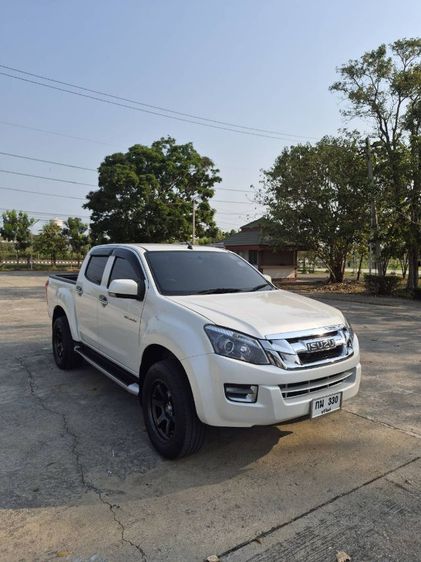 รถ Isuzu D-MAX 2.5 Hi-Lander Z Prestige Ddi VGS Turbo สี ขาว