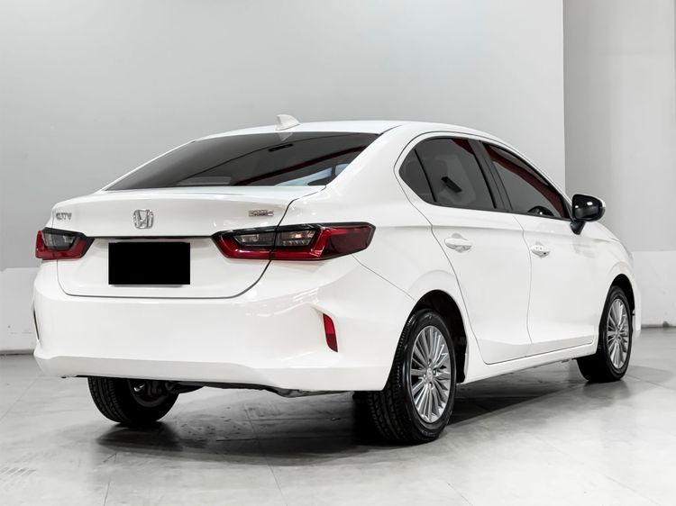 Honda City 2022 1.0 V Sedan เบนซิน เกียร์อัตโนมัติ ขาว รูปที่ 3