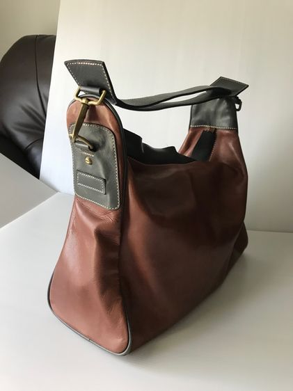 กระเป๋าหนังแท้ มือสอง สภาพดี รูปที่ 3