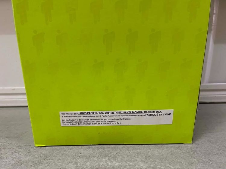 ฟิกเกอร์ไวนิลรุ่นลิมิเต็ดเอดิชัน Billie Eilish x Takashi Murakami รูปที่ 3