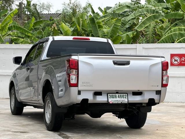 Isuzu D-MAX 2023 1.9 L ดีเซล เกียร์อัตโนมัติ เทา รูปที่ 3