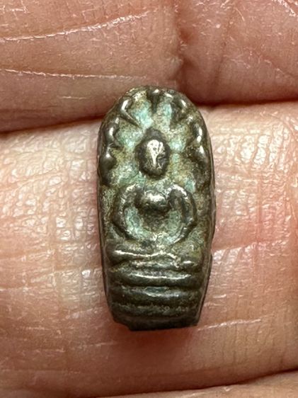 พระปรกใบมะขาม เนื้อสัมฤทธิ์เงิน หลังจาร เก่า 