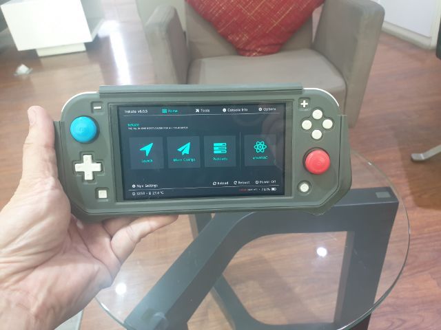 Nintendo switch lite แปลงแล้วสภาพนางฟ้า เมมแท้ 256 พร้อมเคสหายาก