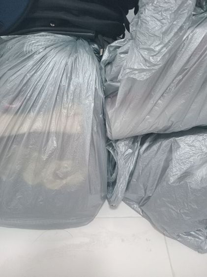 ขายเหมาเสื้อผ้ายูนิโคล่ 2 กระสอบ และอื่นๆรวมแถม พร้อมส่งด่วน รูปที่ 7