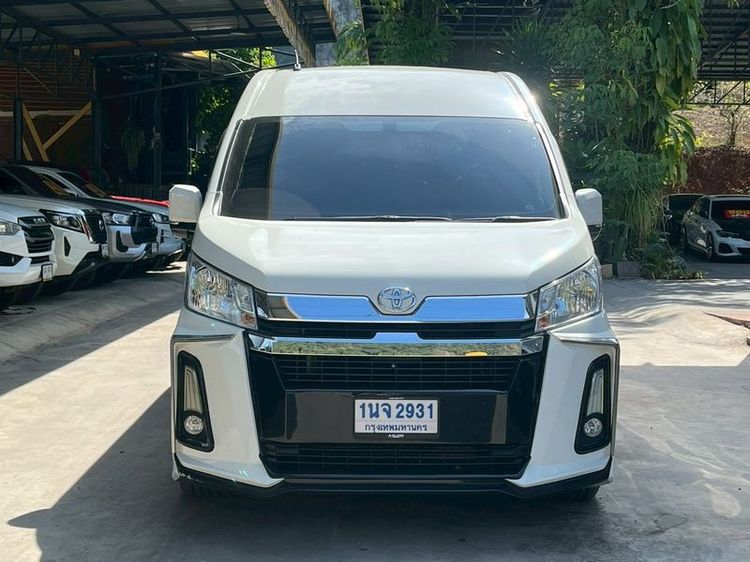 Toyota Commuter 2023 2.8 Van ดีเซล ไม่ติดแก๊ส เกียร์อัตโนมัติ ขาว รูปที่ 2