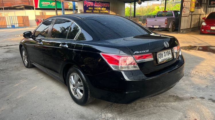 Honda Accord 2011 2.0 EL i-VTEC Sedan เบนซิน ไม่ติดแก๊ส เกียร์อัตโนมัติ ดำ รูปที่ 4