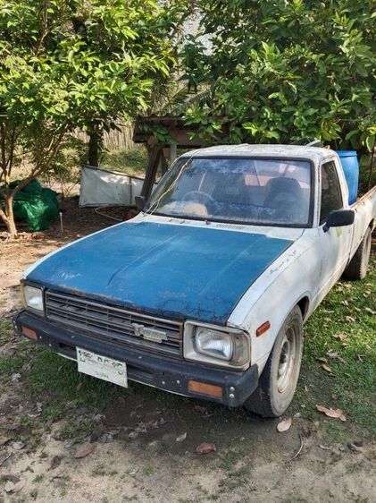 Toyota Hilux Hero 1978 รุ่นย่อยอื่นๆ ดีเซล เกียร์ธรรมดา ขาว