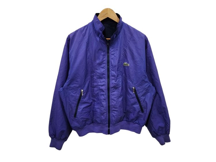 เสื้อแจ็คเก็ค LACOSTE ใส่ได้ 2 ด้าน แท้ 💯 size M วัดจริงขนาด อก 23 ยาว 26.5 นิ้ว สภาพดีมาก ดีเทลสวยทรงสวย ดีเทลสวย ตัดเย็บดีมาก รูปที่ 5