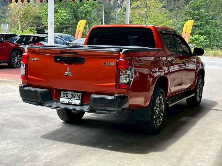 Mitsubishi Triton 2022 2.4 GT Premium 4WD Pickup ดีเซล ไม่ติดแก๊ส เกียร์อัตโนมัติ ส้ม รูปที่ 4