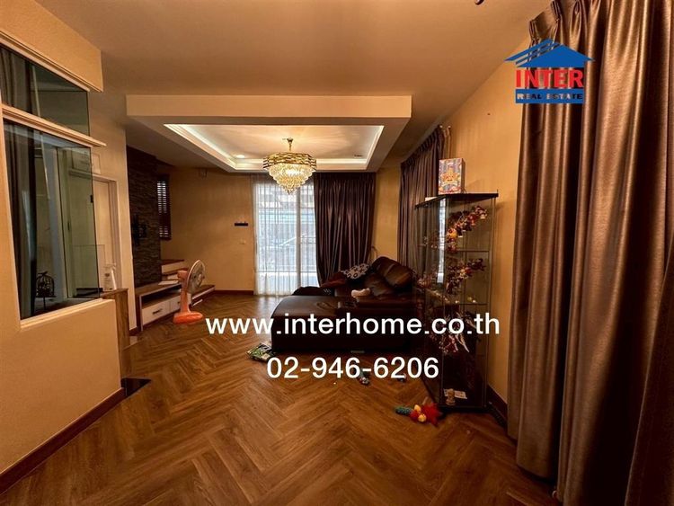 ทาวน์โฮม 2 ชั้น 33.2 ตร.ว. หมู่บ้านโกลเด้น ทาวน์ ลาดพร้าว-เกษตรนวมินทร์ ซอยนวมินทร์42 แยก27 ถนนนวมินทร์ ถนนรามอินทรา เขตบึงกุ่ม กรุงเทพ รูปที่ 4