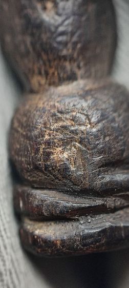 ไม้แกะเก่า รูปที่ 13