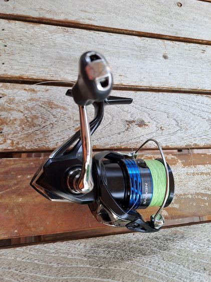 รอก shimano nexave 2500 รูปที่ 2