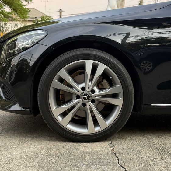 Mercedes-Benz C-Class 2020 C220 Sedan ดีเซล ไม่ติดแก๊ส เกียร์อัตโนมัติ ดำ รูปที่ 3
