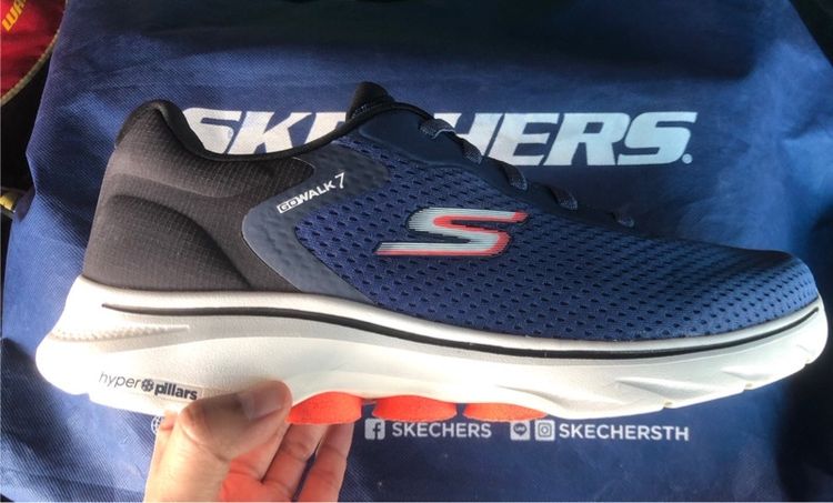 SKECHERSGoWalk7 ของแท้ SHOP สภาพใหม่มาก ใส่ครั้งเดียว  กล่อง ถุง ครบ ของแท้💯💯💯 