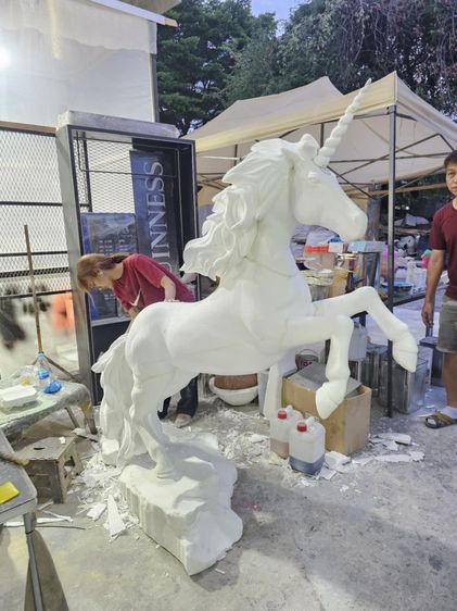 งานปั้นม้ายูนิคอร์น ขนาดใหญ่ รูปที่ 7