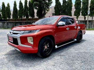 กระบะ 4 ประตู Mitsubishi Triton Double Cab 2.4 GT PLUS เกียร์ธรรมดา ปี2019 มิตซูไทรทันมือสองสภาพดี