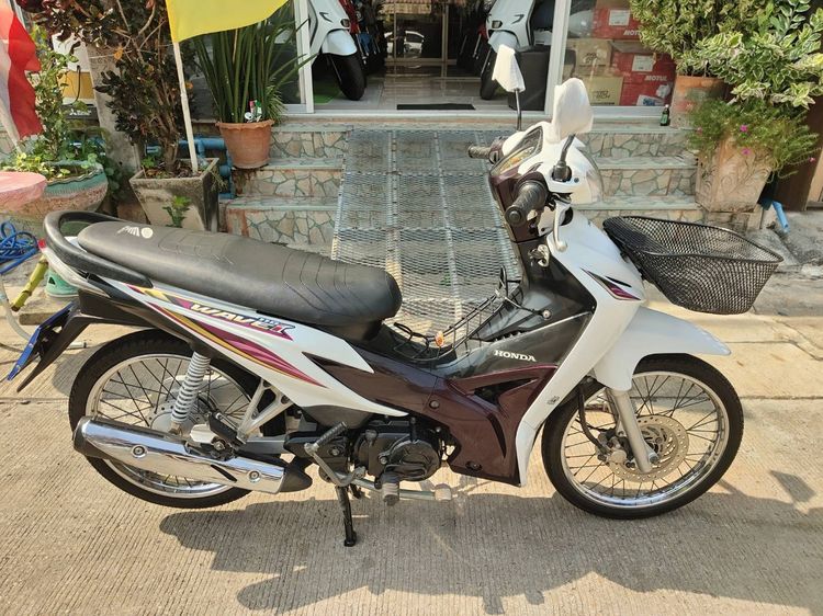 🛵ยังไงก็ขาย WAVE110 i ปี 56 เครื่องดี สีสวย สตาร์ทมือ รถบ้านเดิมๆ เล่มชุดโอนครบ+เปลี่ยนถ่ายน้ำมันเครื่องฟรี ส่งฟรี30 ก.ม รูปที่ 3