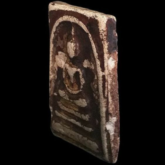 พิมพ์อกวี,ลงรักปิดทอง. รูปที่ 3