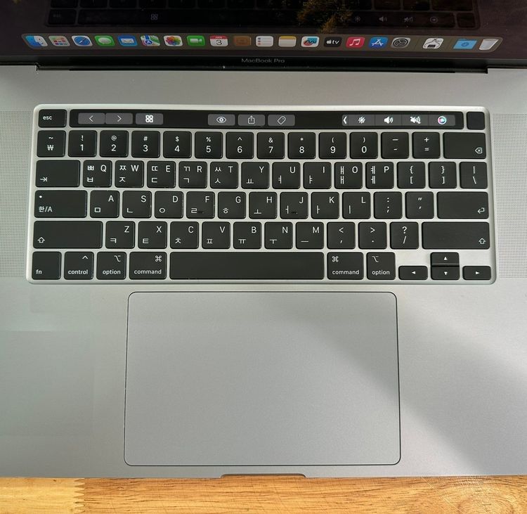 ขายถูกกกกกกกกกกกกกกกกกกกกกกกก MacBook Pro 16 นิ้ว ปี 2019 Touch Bar สวยแจ่ม สเปคแรงง i7 2.6 RAM 16 SSD 512 รูปที่ 6