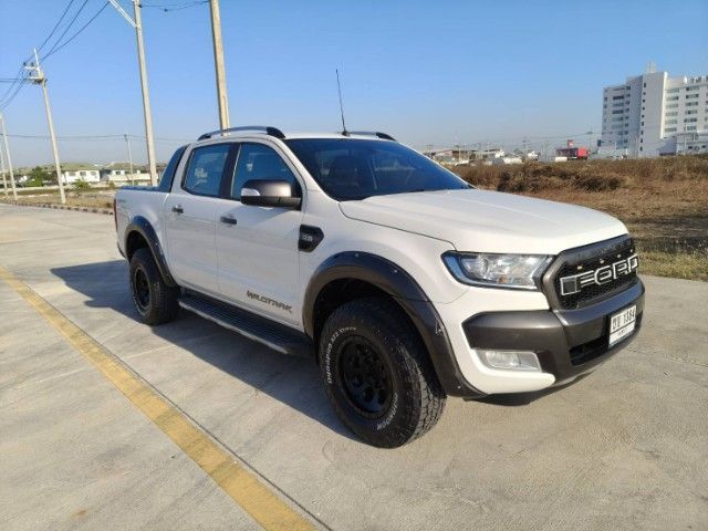 รถ Ford Ranger 2.2 Hi-Rider Wildtrak สี ขาว