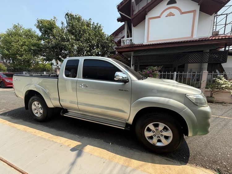 Toyota Hilux Vigo 2013 2.5 Prerunner E Pickup ดีเซล ไม่ติดแก๊ส เกียร์ธรรมดา บรอนซ์ทอง รูปที่ 2